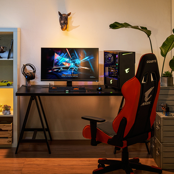 GIGABYTE G32QC, 31.5" QHD 165Hz 1ms Curved Gaming Monitor