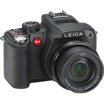 Leica V-LUX 2