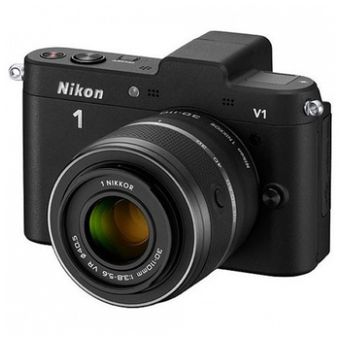 Nikon V1 (10-30mm, 10mm F2.8)