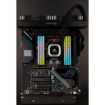 Corsair MP600 PRO 1TB M.2 NVMe PCIe Gen. 4 x4 SSD