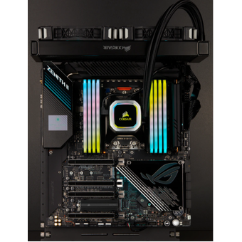 Corsair MP600 PRO 2TB M.2 NVMe PCIe Gen. 4 x4 SSD