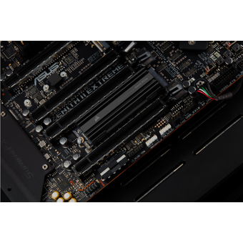 Corsair MP600 PRO 1TB M.2 NVMe PCIe Gen. 4 x4 SSD